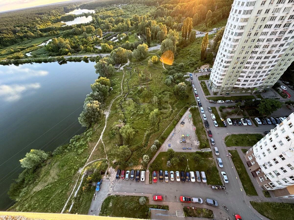 1к квартира ул. Владимира Наумовича 67040315