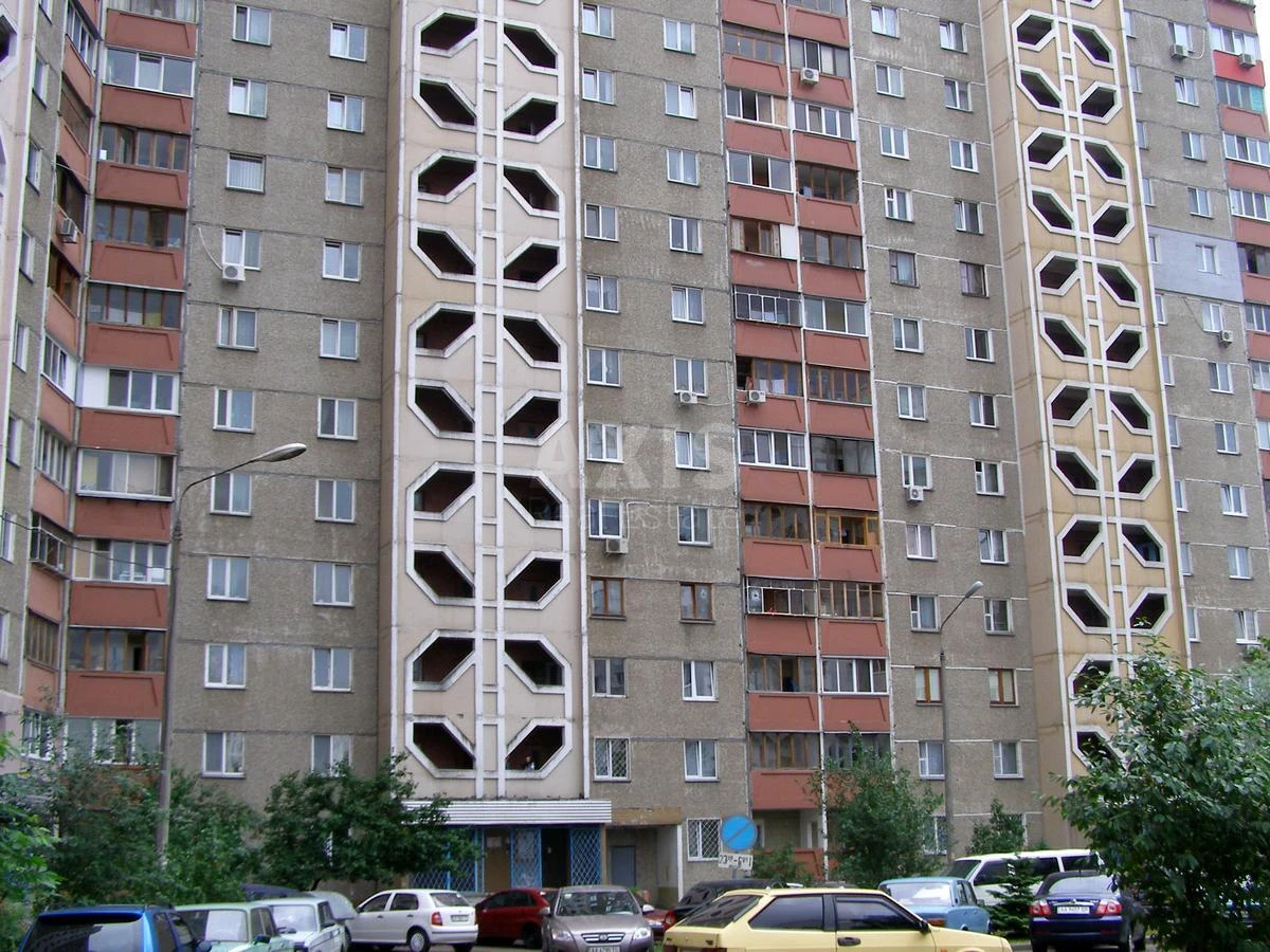 2к квартира ул. Ахматовой Анны 16В6899422