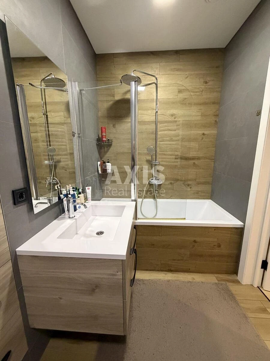 2k apartment vul. Vasylya Tyutyunnyka 37/1696735