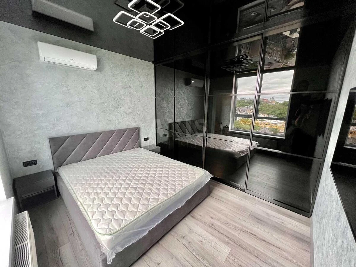 1k apartment vul. Glybochyc'ka 737134510