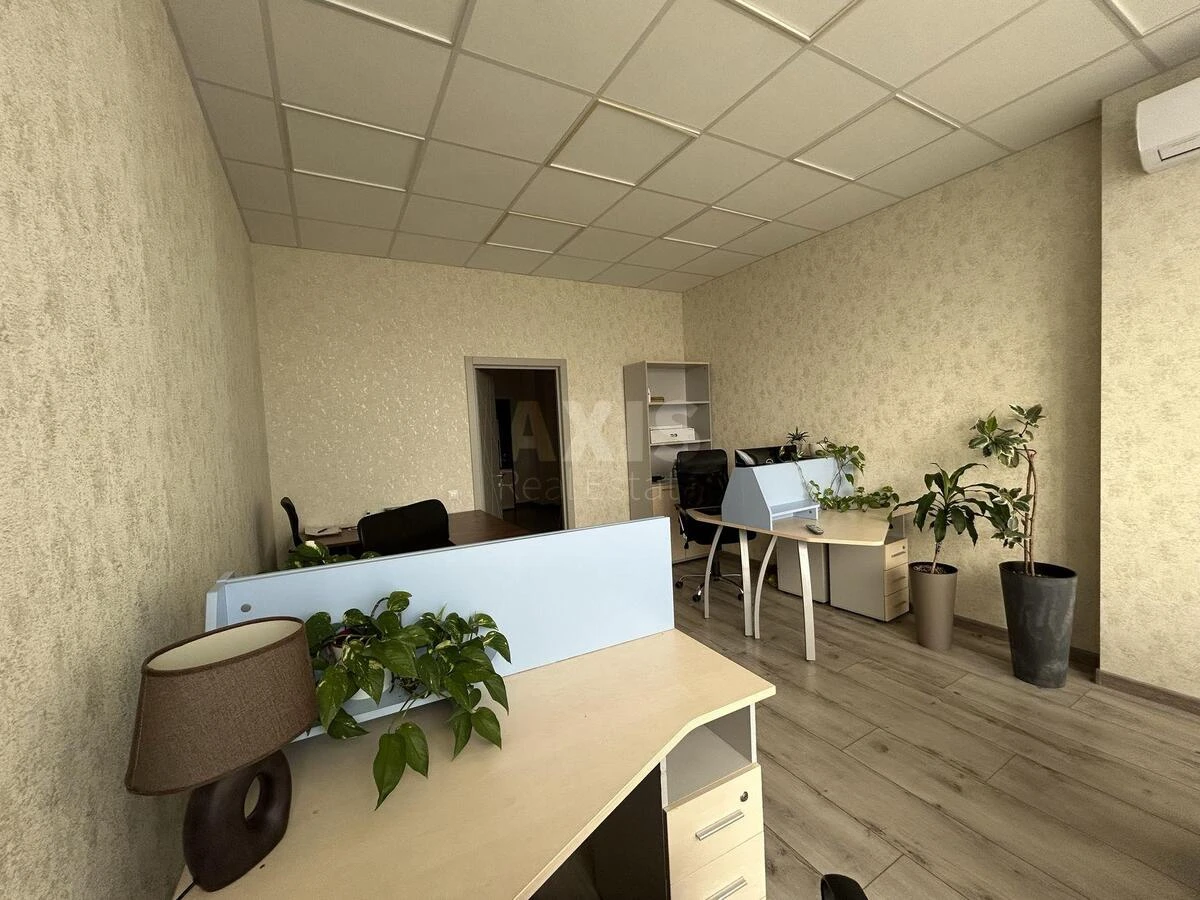 Office vul. Mykil's'ko-Slobids'ka 3Б, 175m2712166