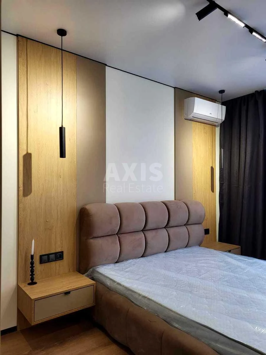 1k apartment vul. Prychal'na 10712972