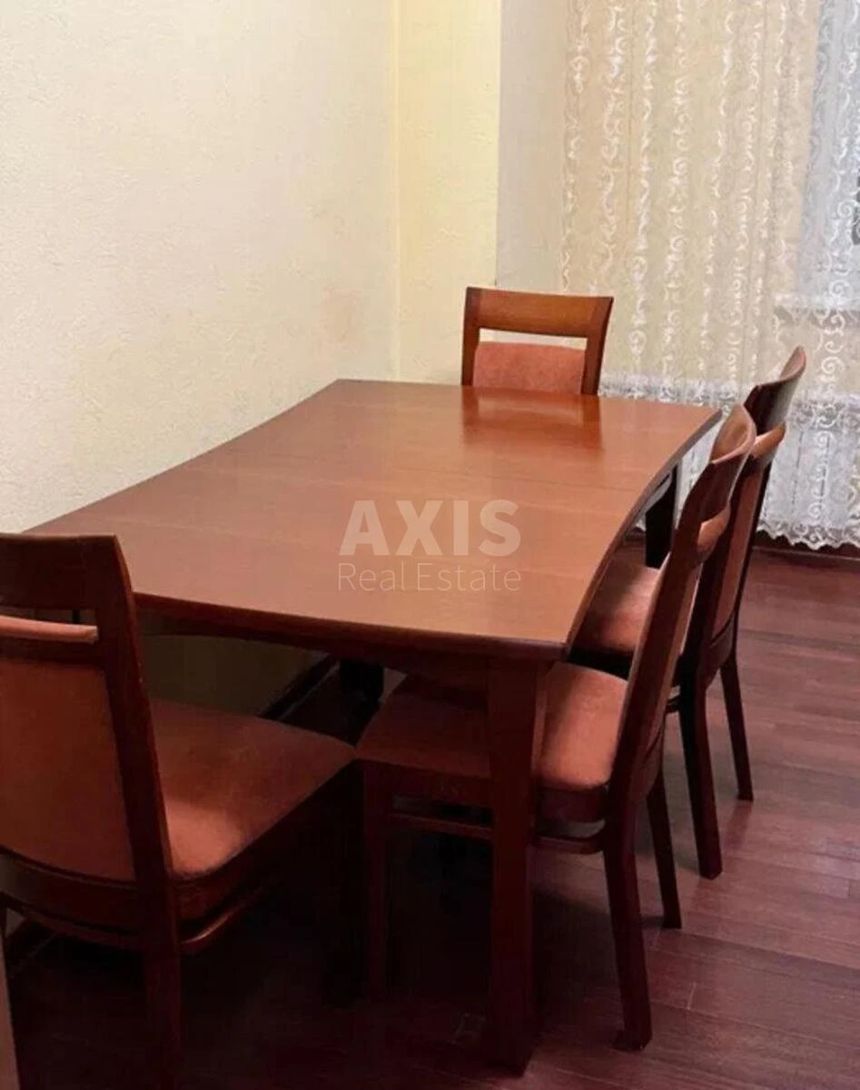 3k apartment vul. Deputats'ka 23А677780