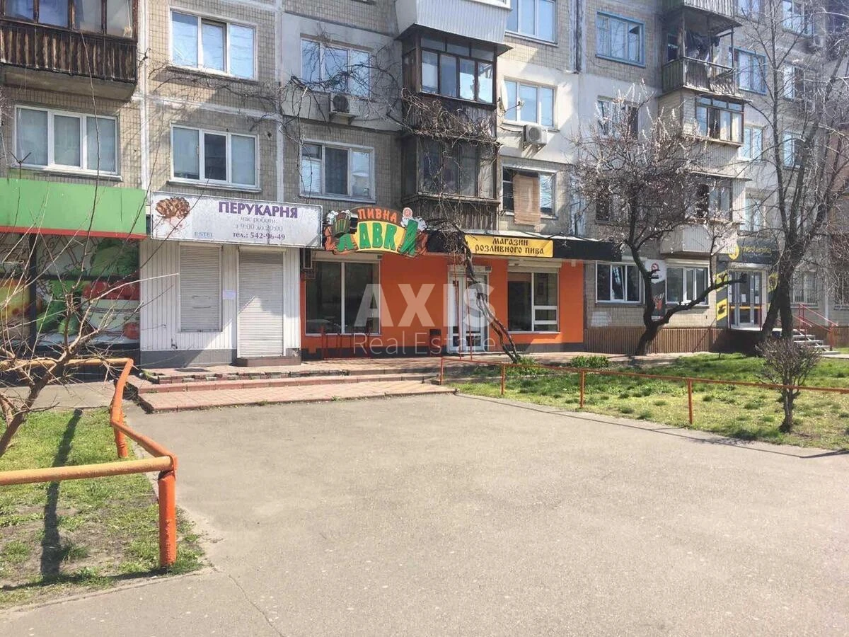 Объект сервиса Воскресенский пр. 44, 102м2712111