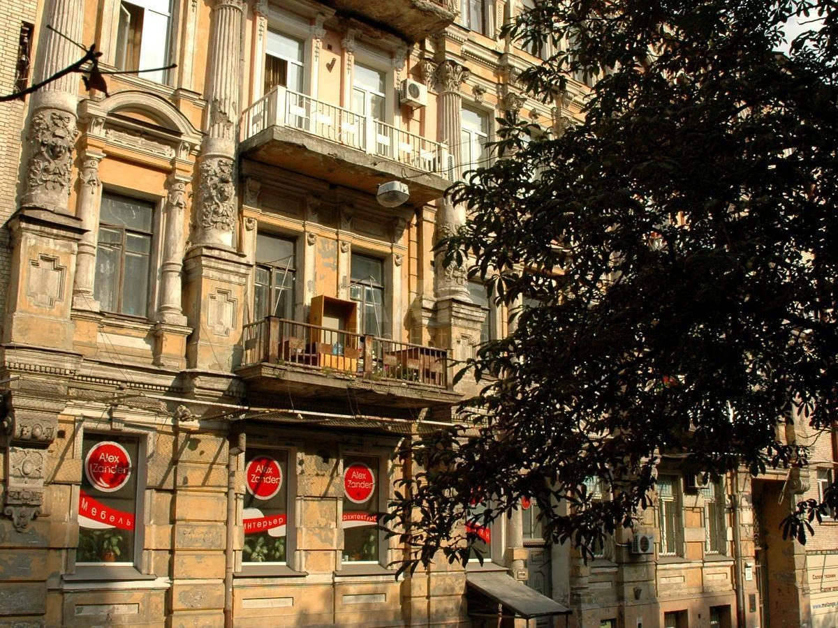 3к квартира ул. Антоновича 237024513
