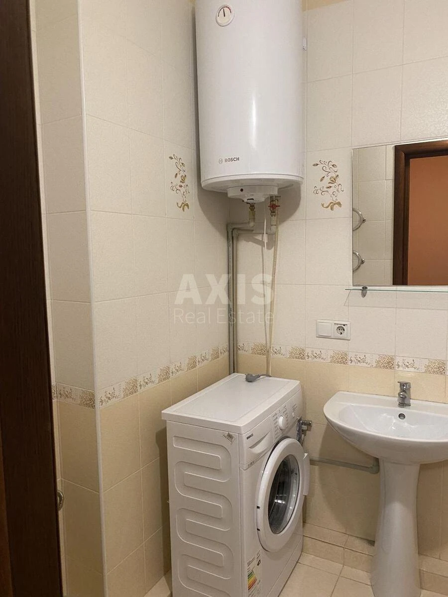 1k apartment vul. Voskresens'ka 14698524