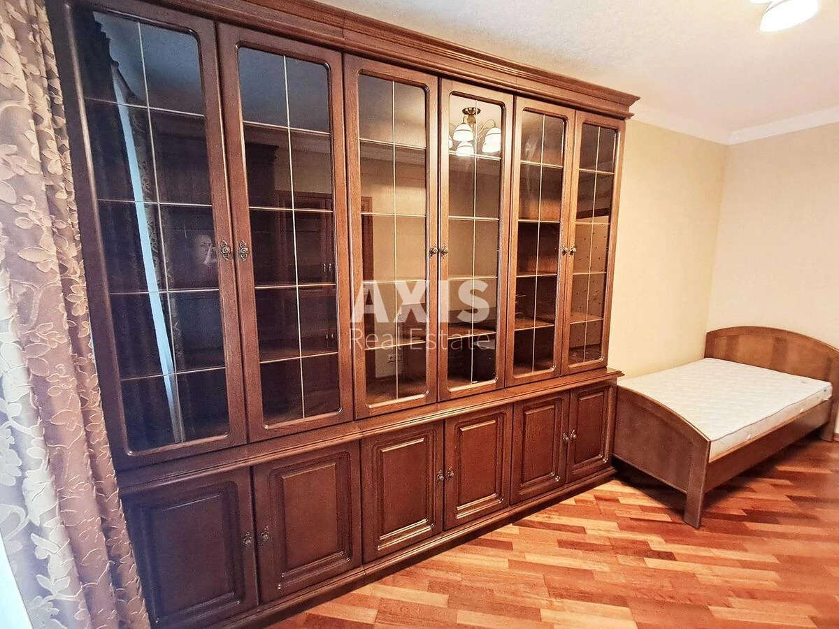 4к квартира ул. Борщаговская 143Б517747