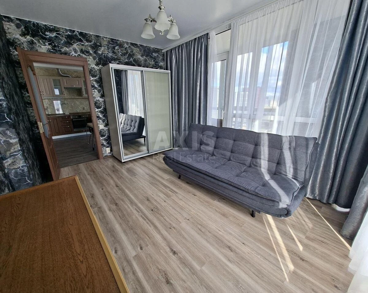 2к квартира ул. Виктора Некрасова 10682033