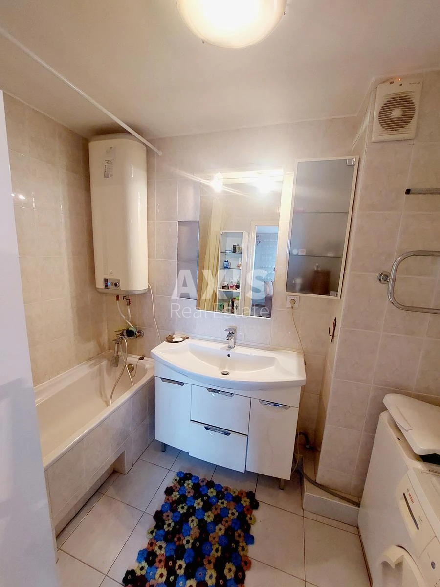 3k apartment vul. Dmytra Chyzhevskoho Two B6579310