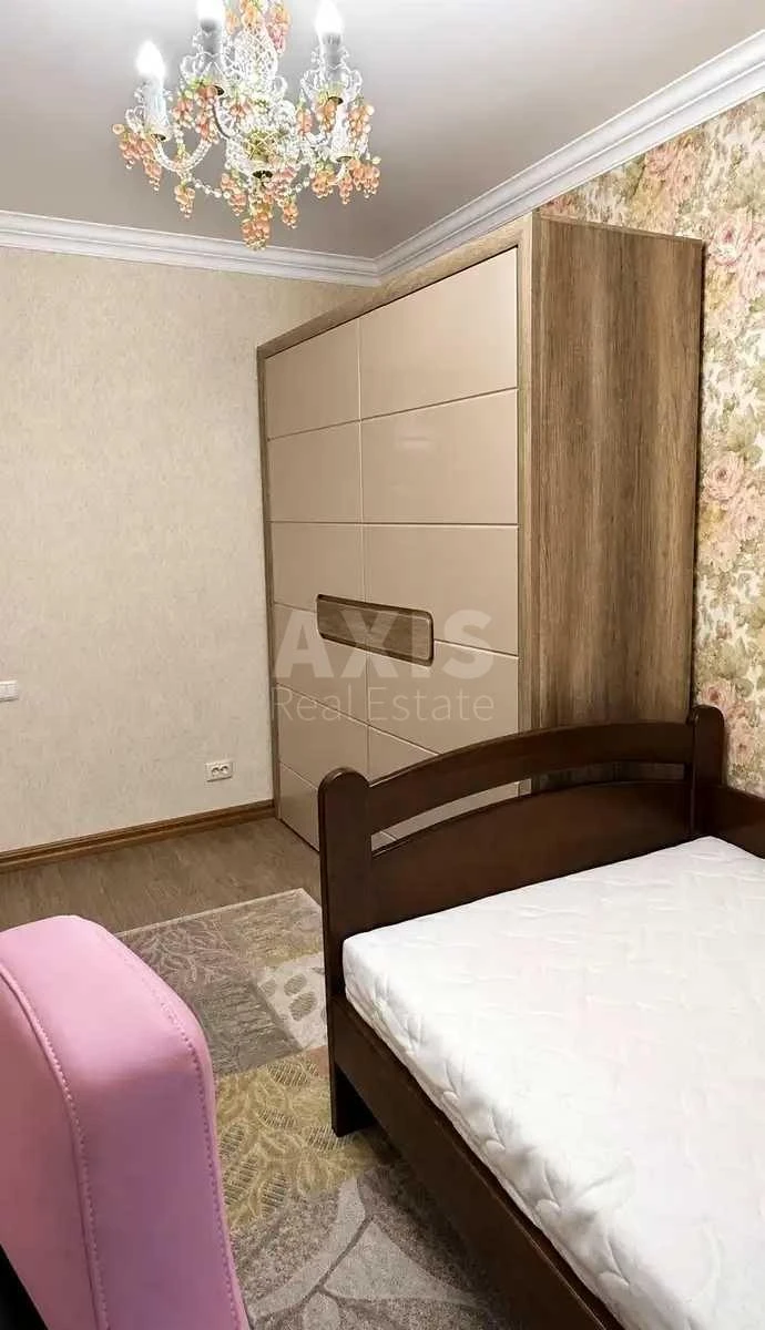 3k apartment vul. Yulia Zdanovska 587127110