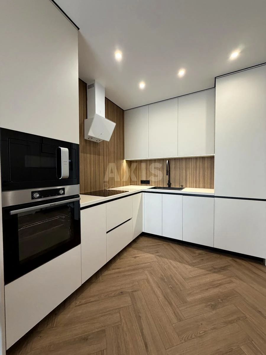 1k apartment nab. Dniprovs'ka 15К694077
