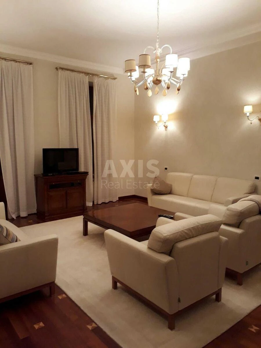 3к квартира спуск Андреевский 2В611780