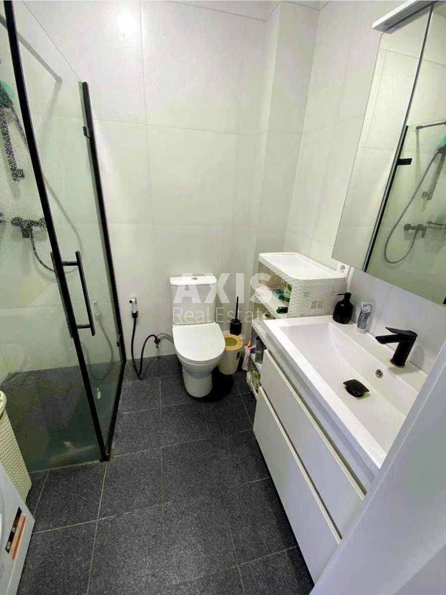 1k apartment pr-t Stepana Bandery Thirty-two D6937510