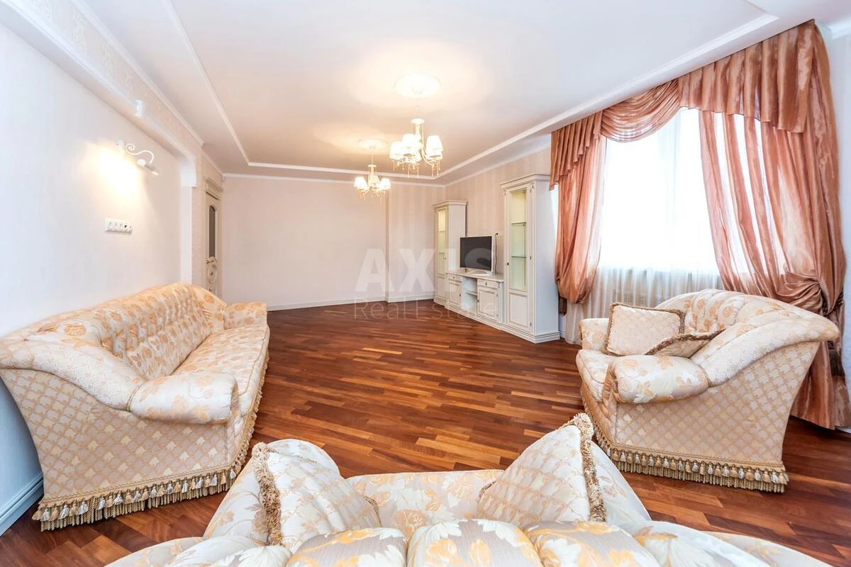 4k apartment vul. Dilova 2Б693979