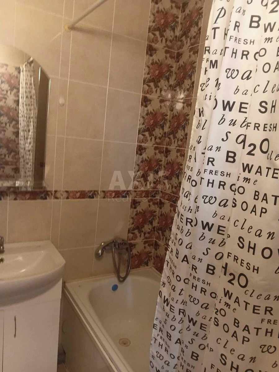 1k apartment vul. Krushel'nyc'koi' Solomii' 137137712