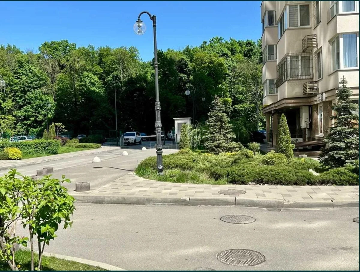1к квартира ул. Заболотного Академика 15696549