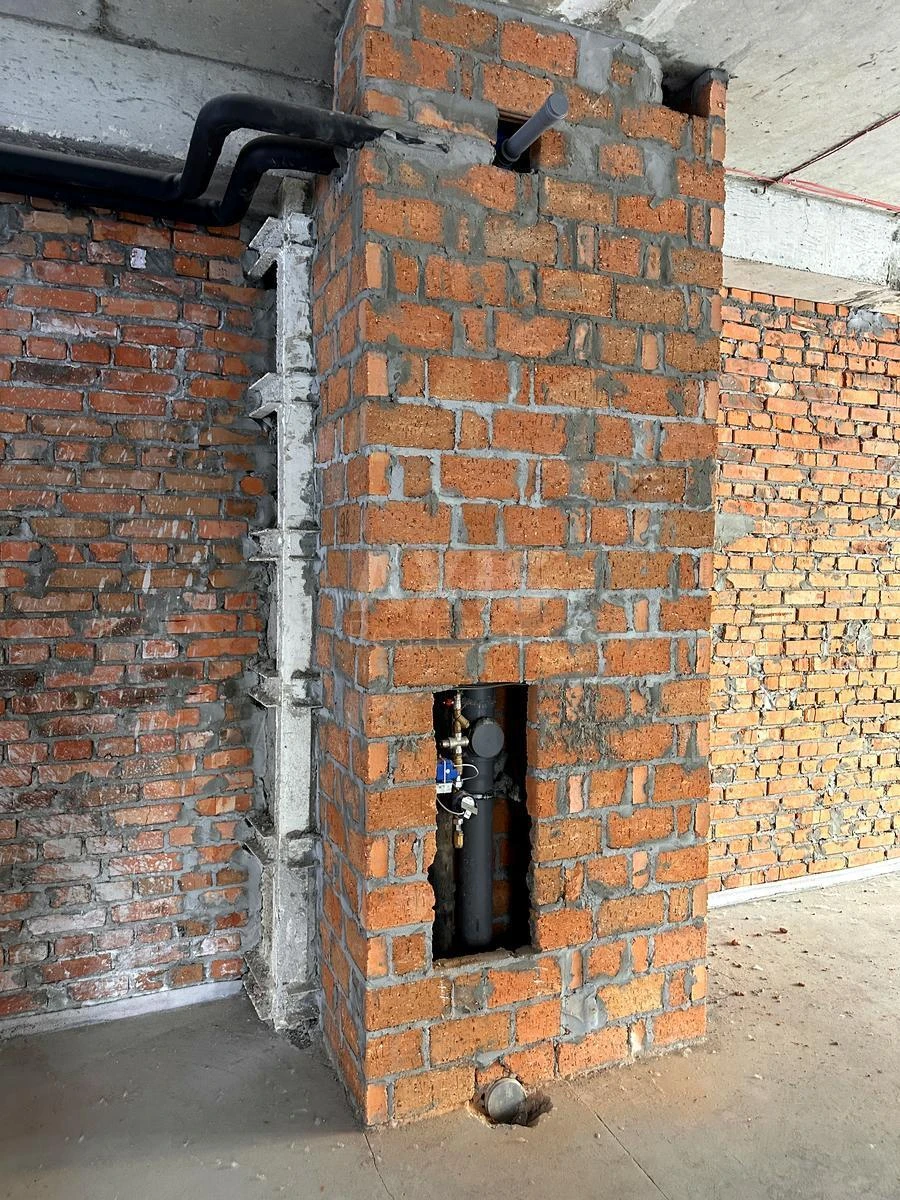 Office vul. Levka Lukyanenka 21, корп. 9, 85m2668595