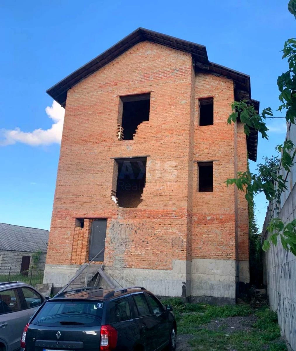 Дoм ул. Приветная, 500м2, город Киев6393010