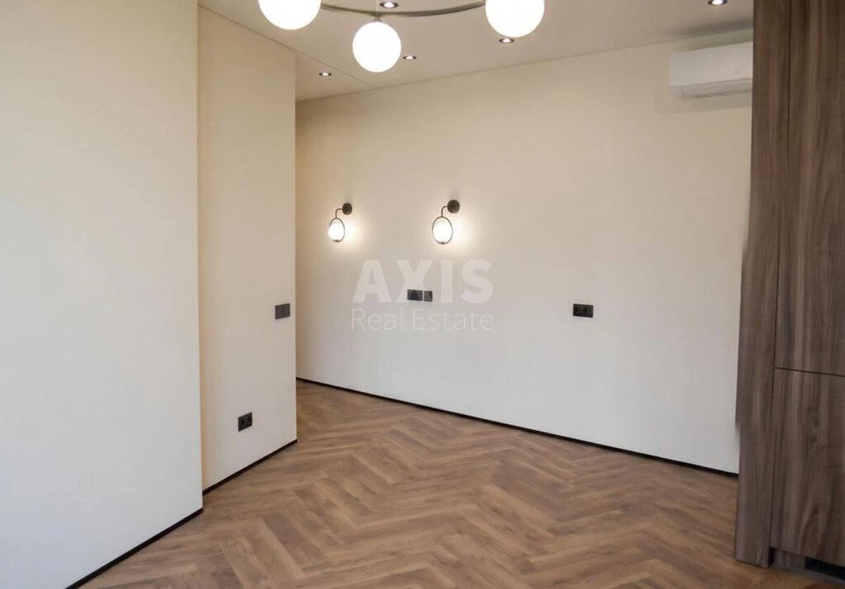 2k apartment vul. Rodyny Kristeriv 2696023