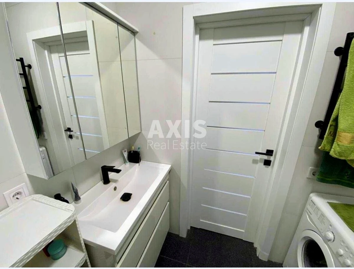 1k apartment pr-t Stepana Bandery Thirty-two D6937512