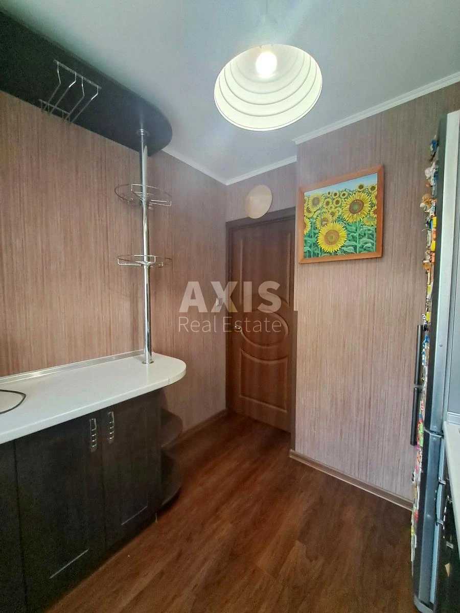 1к квартира ул. Мрии 17B701641