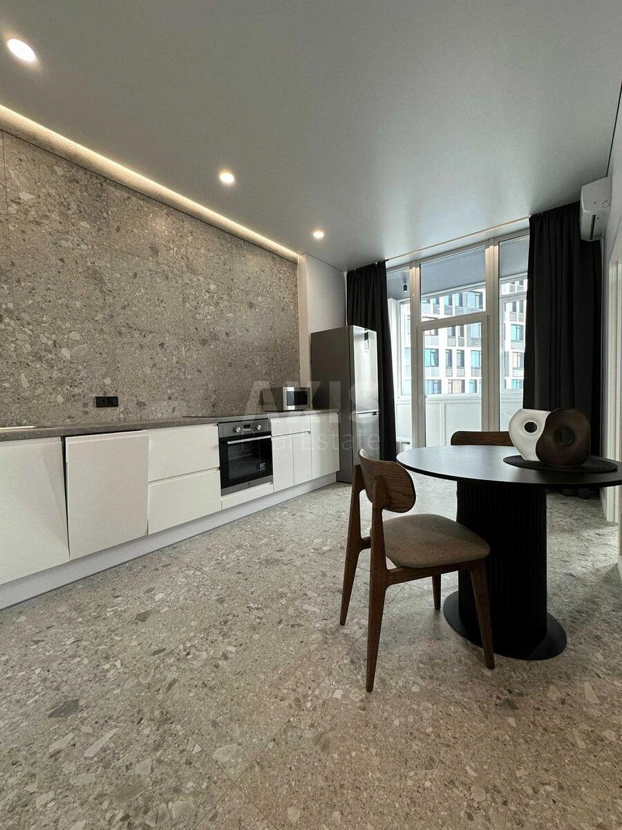 1k apartment pr-t Berestejskij 11Б69283