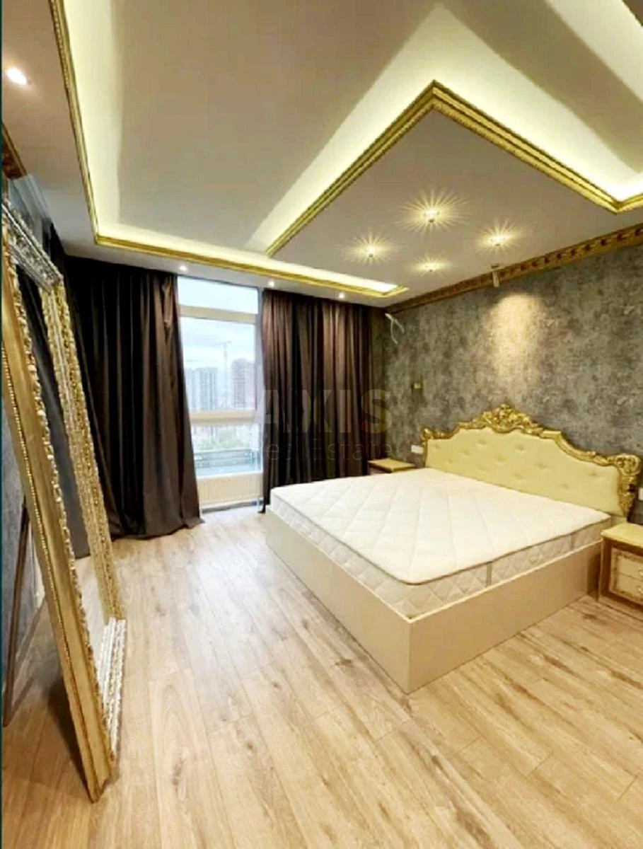 2к квартира ул. Джона Маккейна 3А677470
