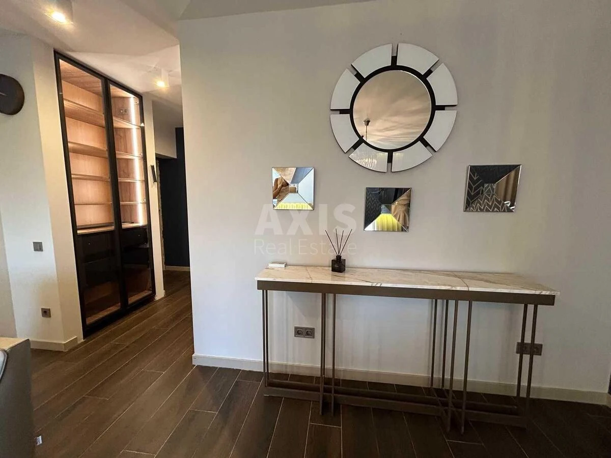 4k apartment vul. Antonovycha 74710775