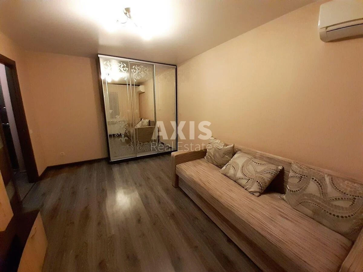 1k apartment vul. Bratstva tarasivtsiv 5B696585