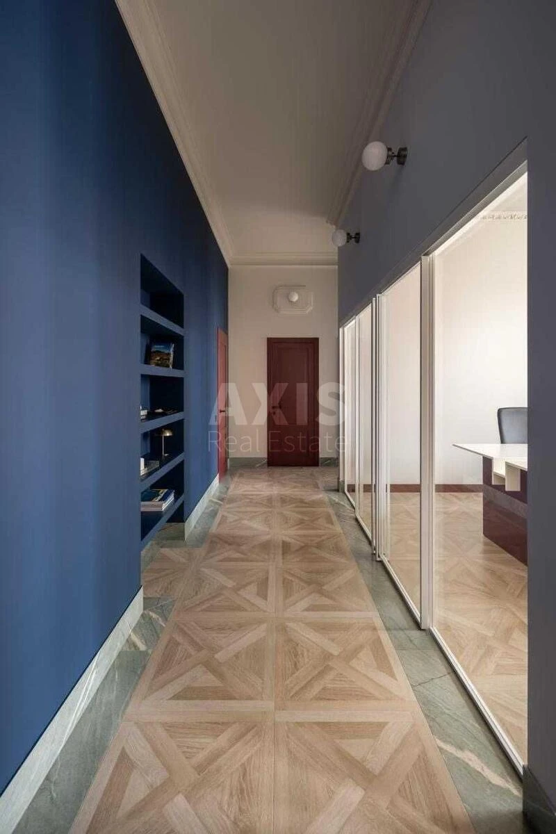 Office vul. Rustaveli Shota 15Б, 135m2689583