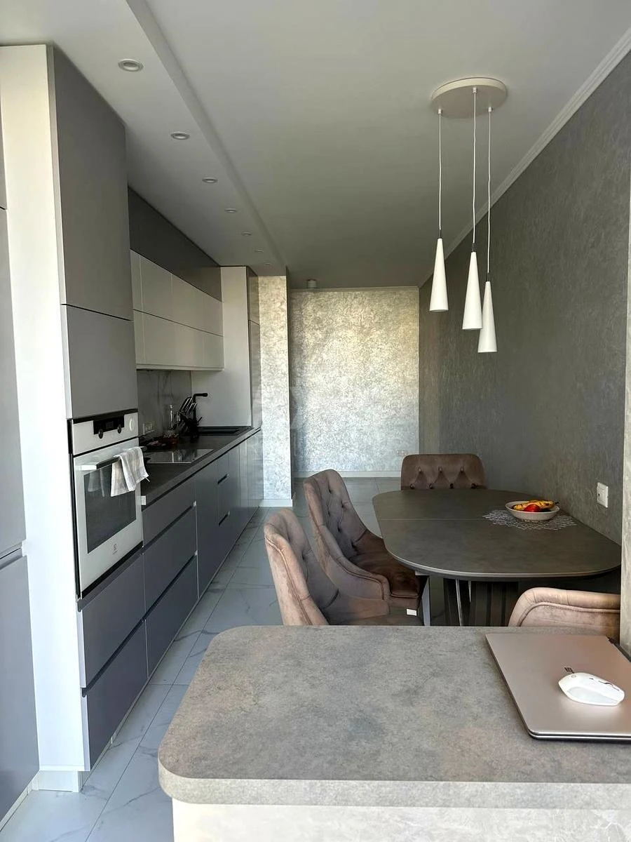 3k apartment bul. Darnyc'kyj 10А6883712