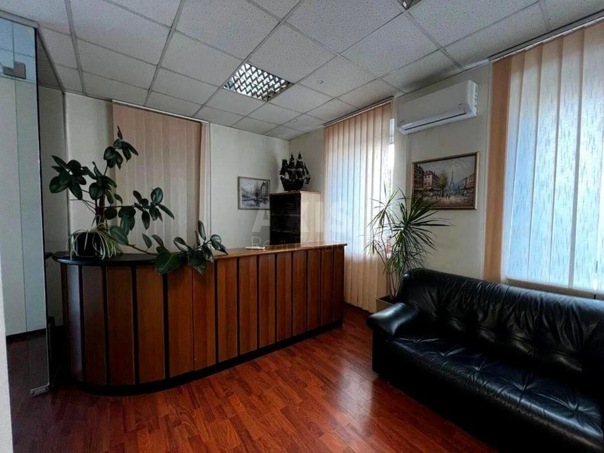 Office vul. Mehanizatoriv 10, 1830m2689283