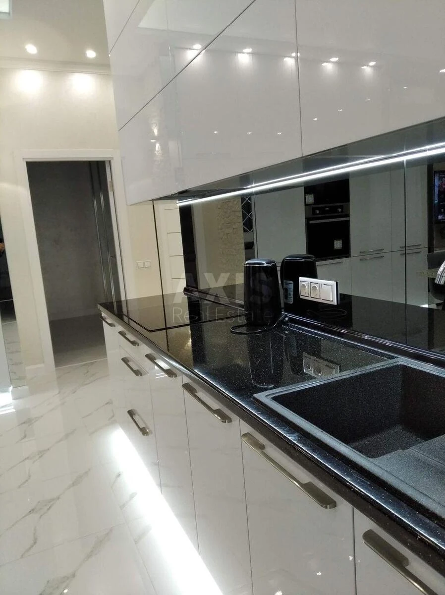 2k apartment vul. Zarichna 1Б697521