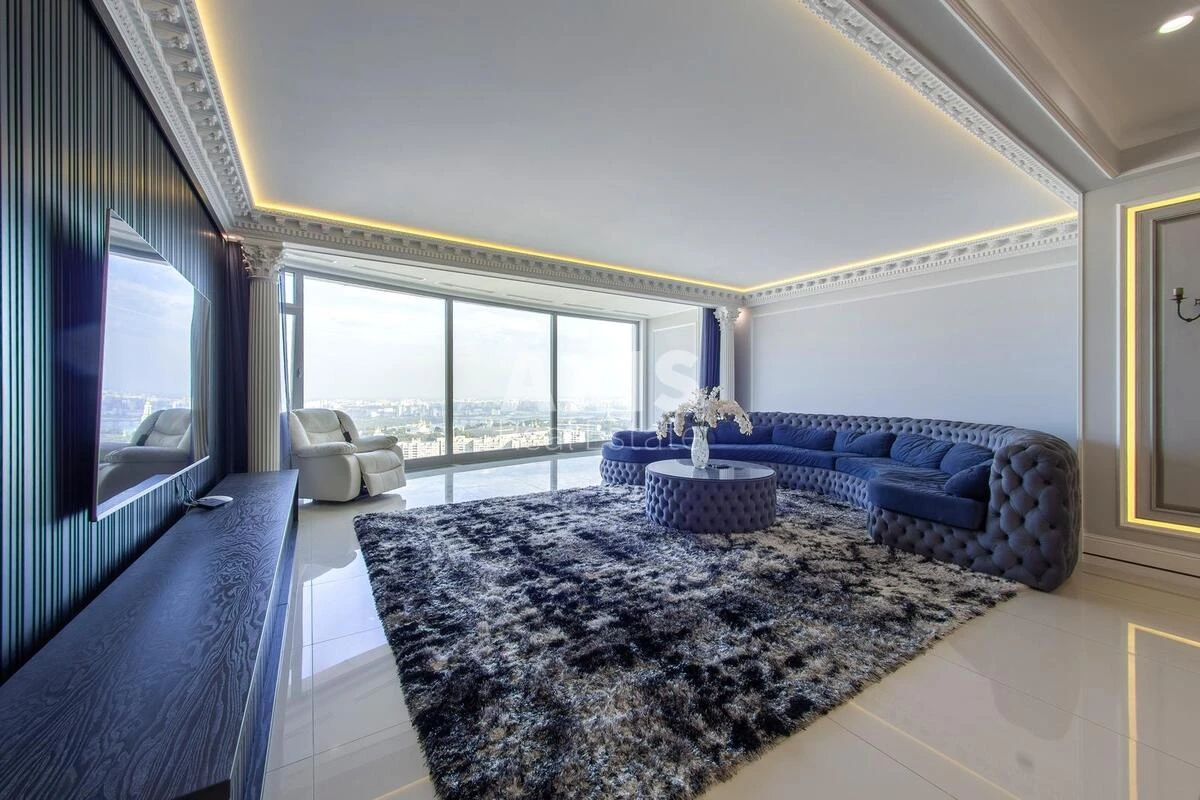 3k apartment uzv. Klovs'kyj 7658182