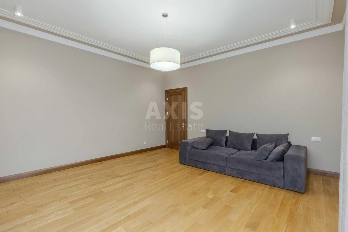 3k apartment uzv. Klovs'kyj 7А710058