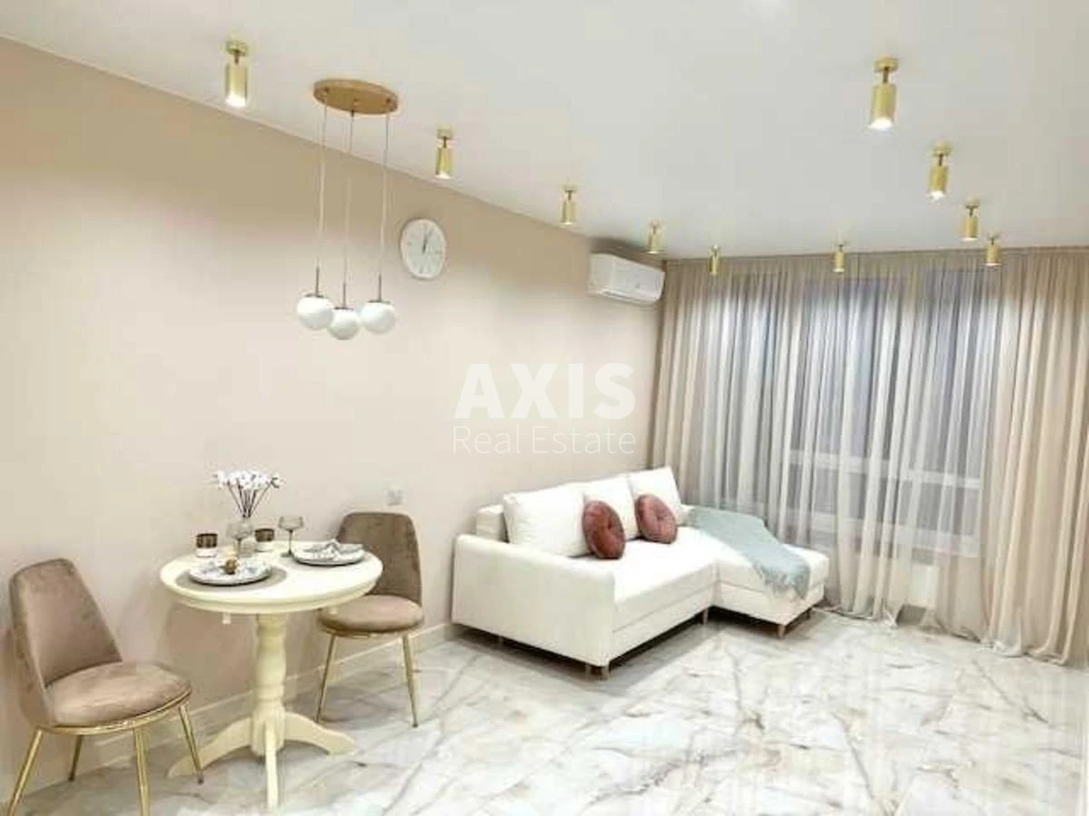 1k apartment vul. Oleksandra Olesja 40/12453880