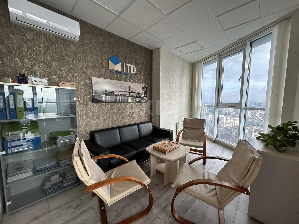 Office vul. Mykil's'ko-Slobids'ka 3Б, 175m2712160