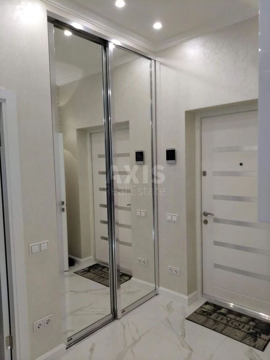 2k apartment vul. Zarichna 1Б697522
