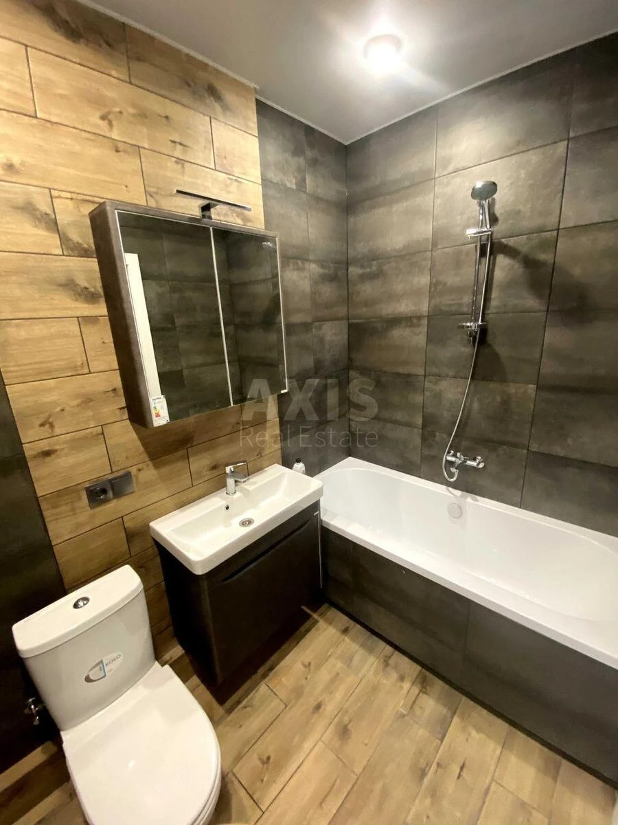 1k apartment vul. Petropavlivs'ka 40687857