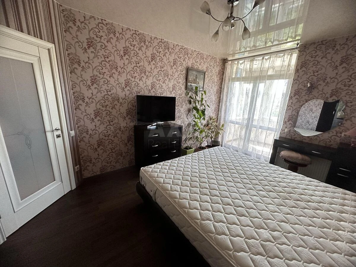 2k apartment vul. Vyshgorods'ka 45699679
