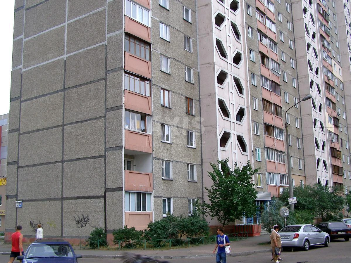 2к квартира ул. Ахматовой Анны 16В6899417