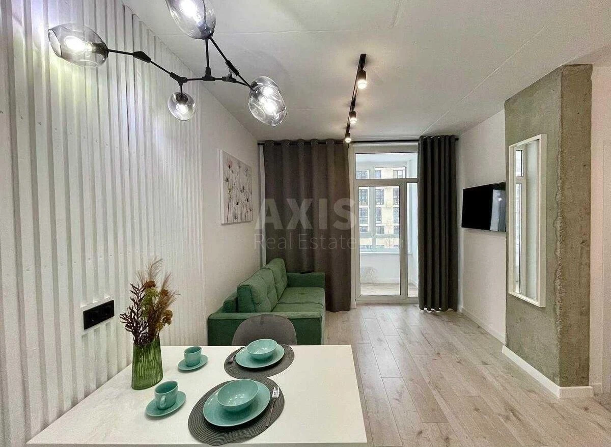 1k apartment vul. Saljutna 2Б709981