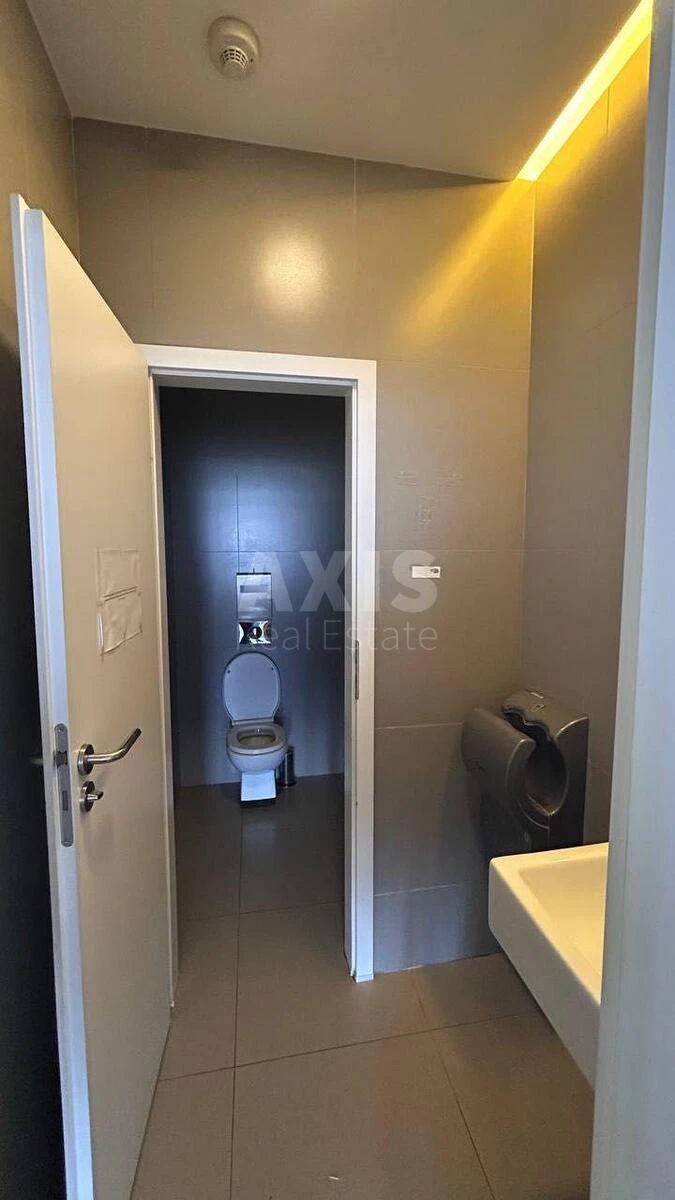 Офис пл. Спортивная 1А, 958м26895316