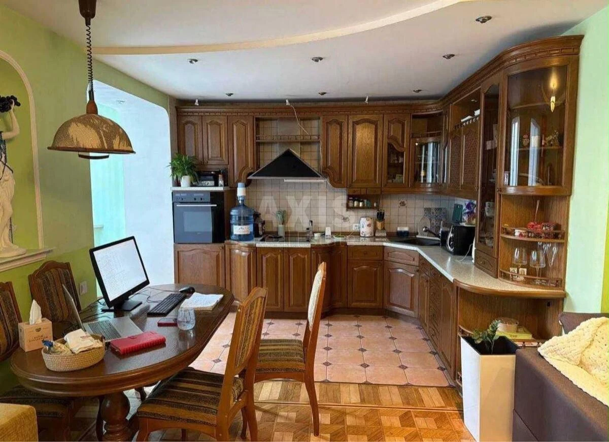 3k apartment vul. Yulia Zdanovska 46/170931