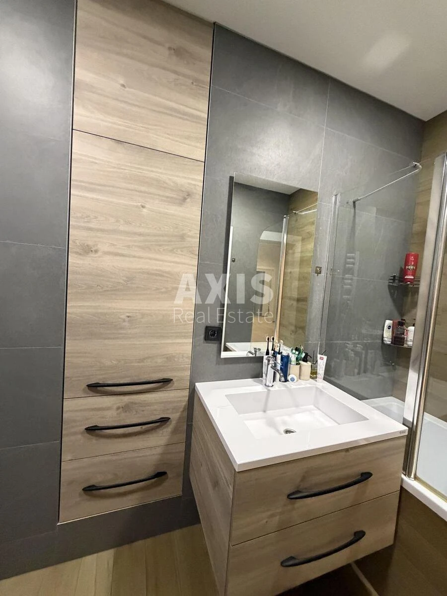 2k apartment vul. Vasylya Tyutyunnyka 37/1696734