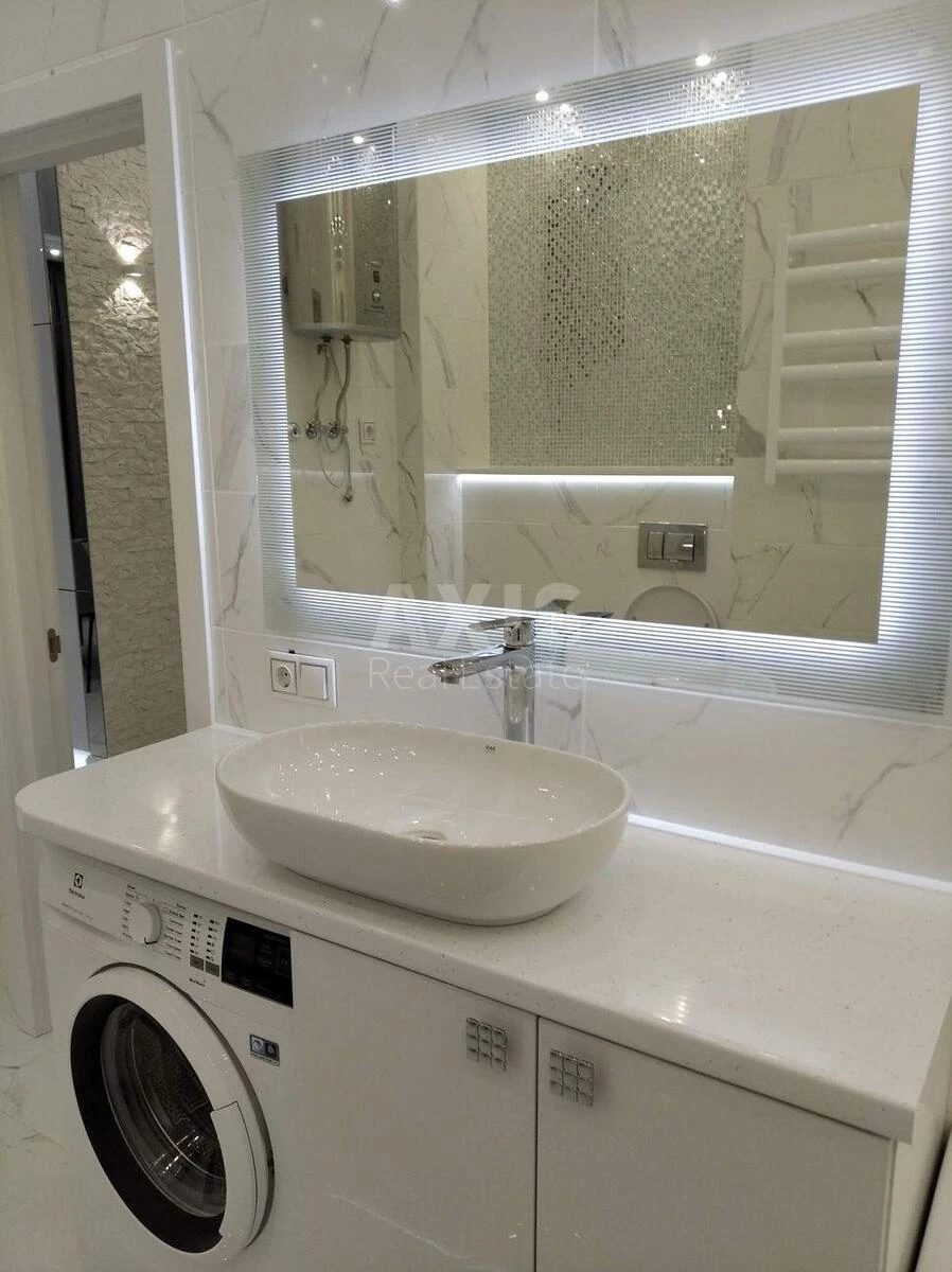 2k apartment vul. Zarichna 1Б697526