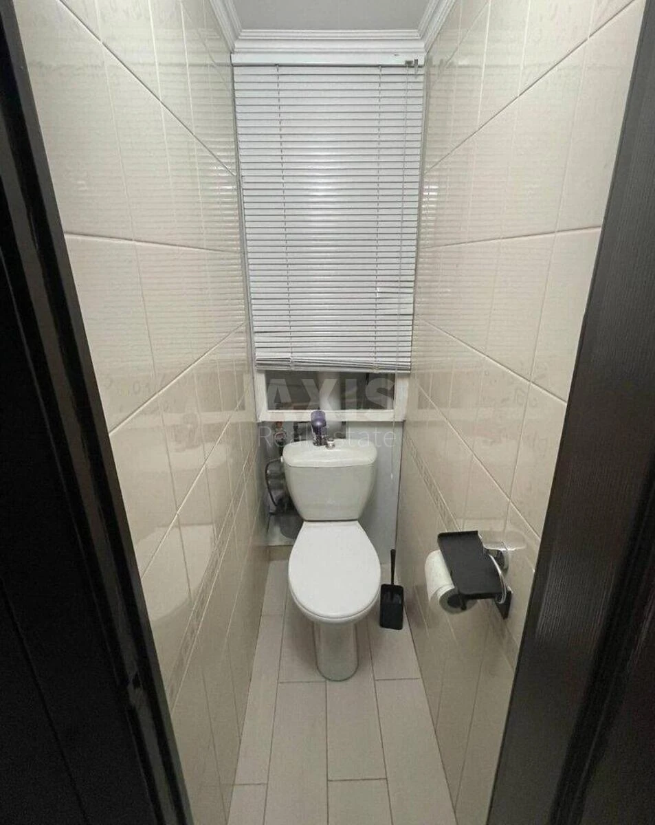 3k apartment vul. Vyshgorods'ka 47Б707049