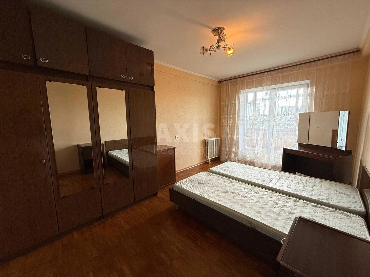 3k apartment vul. Serafymovycha 13710787