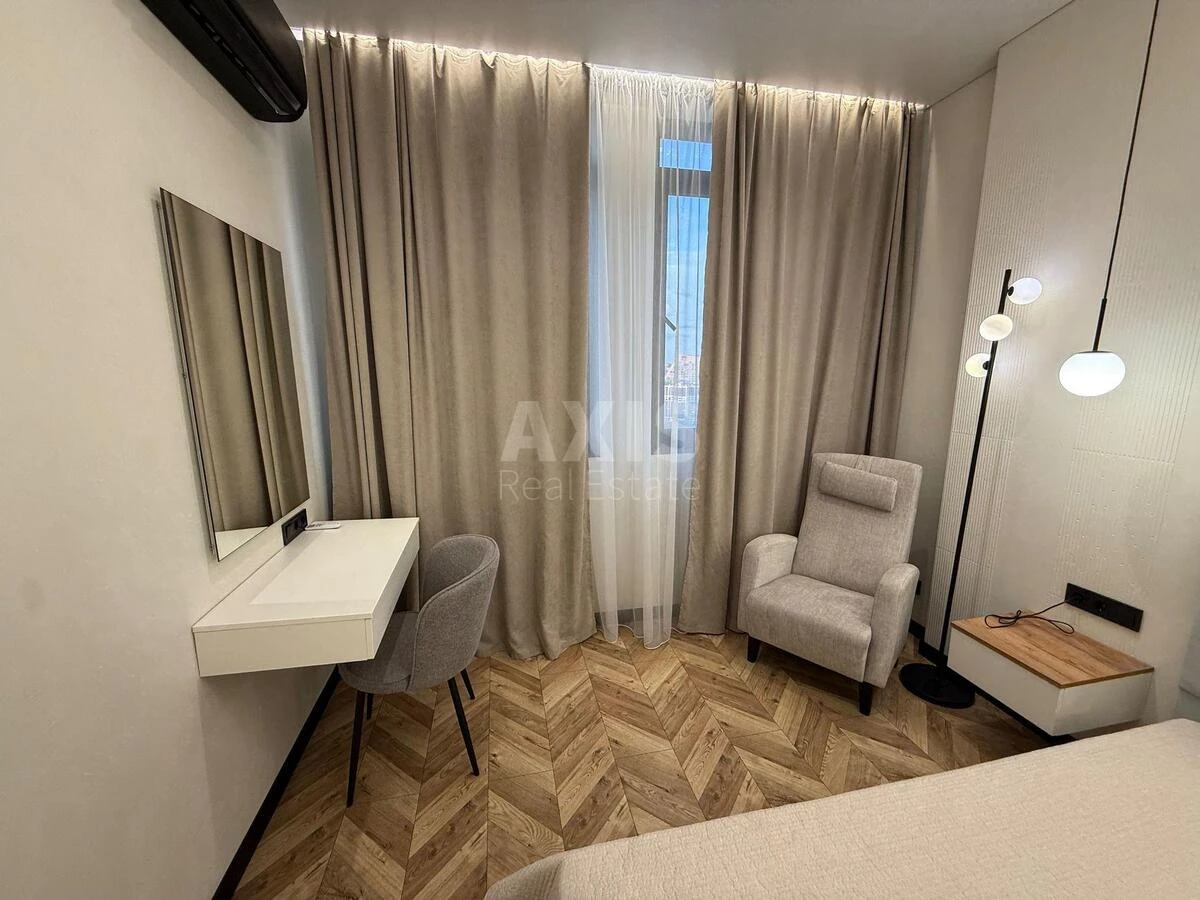 2k apartment pr-t Berestejskij 11Б697732