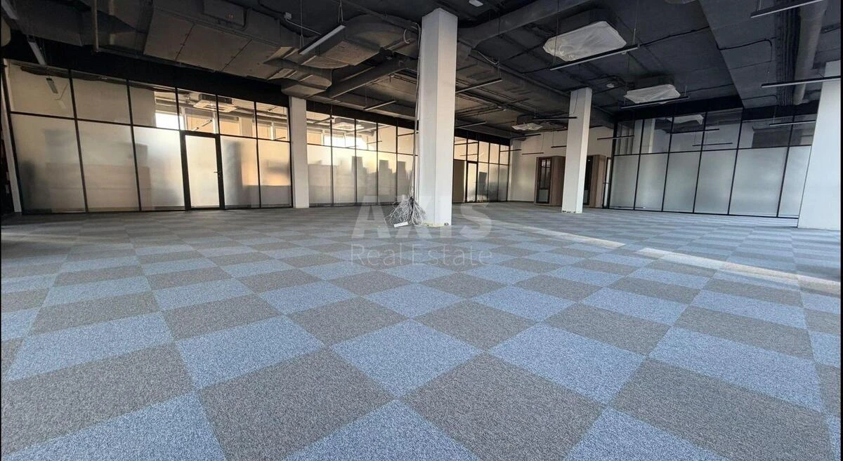Office vul. Tovarna 1, 534m2711890